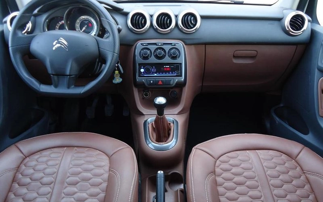 imagem-https://www.socarrao.com.br/sc-vehicle-images-prod/4027699/1790884067313-8416982_8_B_7b7b3b8a0f.jpeg
