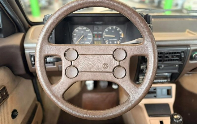 imagem-https://www.socarrao.com.br/sc-vehicle-images-prod/4027873/1790083004971-8470133_1_B_458f3389cb.jpeg