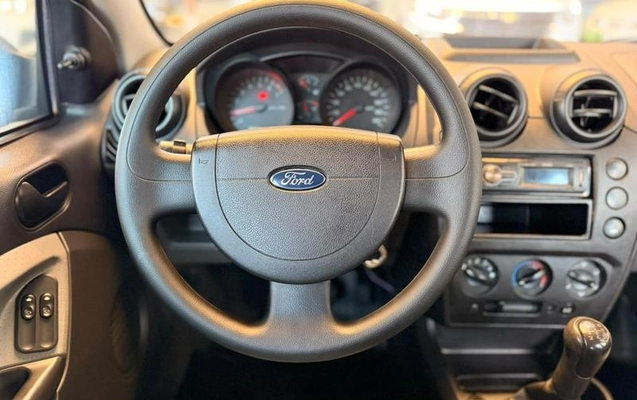 imagem-https://www.socarrao.com.br/sc-vehicle-images-prod/4027885/1790083052599-8430564_3_B_7f752f5d00.jpeg