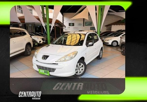 Peugeot 207 XR 1.4 Flex 8V 3p 2012 Branco — foto 1 de 3