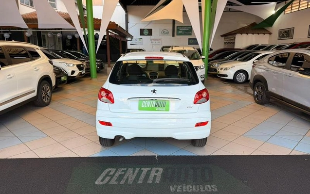 imagem-https://www.socarrao.com.br/sc-vehicle-images-prod/4027886/1790189730723-8471854_9_B_666e6374c2.jpeg