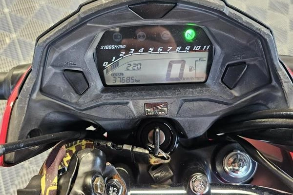 imagem-https://www.socarrao.com.br/sc-vehicle-images-prod/4027887/1792425072640-8474610_5_B_391f274dfa.jpeg