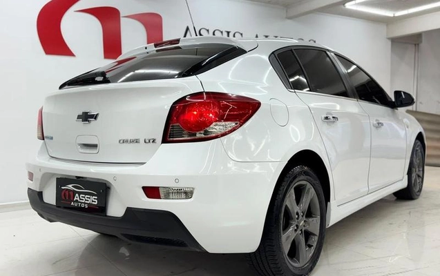 imagem-https://www.socarrao.com.br/sc-vehicle-images-prod/4027940/1790339820610-8499794_1_B_826c150679.jpeg