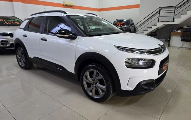 imagem-https://www.socarrao.com.br/sc-vehicle-images-prod/4027987/1790083252307-igGYWGcHWiAKbzw9RCzKOS5hgv8oPury.jpg