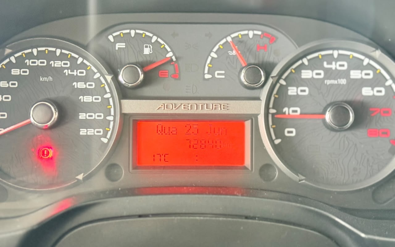 imagem-https://www.socarrao.com.br/sc-vehicle-images-prod/4027991/1790083265230-M2ZjMTkxN2ItMmIwMS00YzczLWJjMmMtMWE0NzhmZGFlNWZiLmpwZWc.jpeg