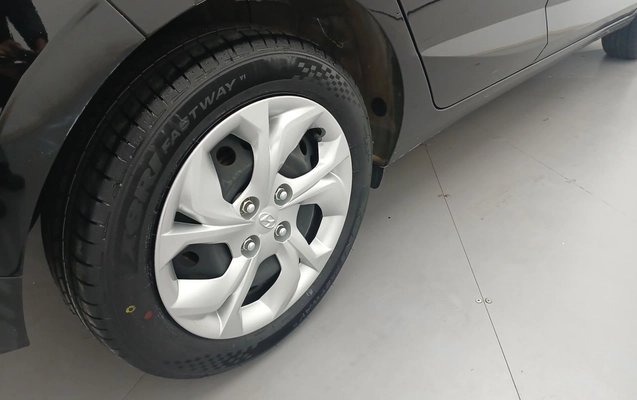 imagem-https://www.socarrao.com.br/sc-vehicle-images-prod/4027996/1790083269417-1_102104.jpg