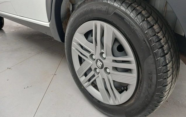 imagem-https://www.socarrao.com.br/sc-vehicle-images-prod/4028010/1790083287371-2_102122.jpg