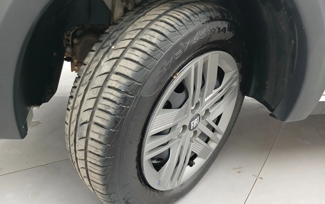 imagem-https://www.socarrao.com.br/sc-vehicle-images-prod/4028014/1790083301221-2_102131.jpg
