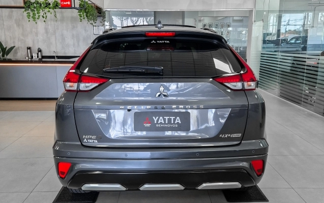 imagem-https://www.socarrao.com.br/sc-vehicle-images-prod/4028037/1790083370812-Mra23k7kg0kUDA4GsiB27O85MwS27x7o.jpg