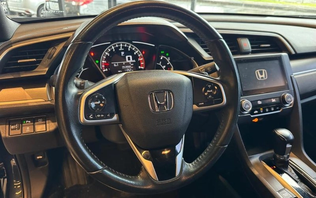 imagem-https://www.socarrao.com.br/sc-vehicle-images-prod/4028084/1790083579053-8497090_13_B_0cc02182c0.jpeg