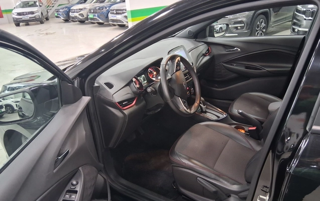 imagem-https://www.socarrao.com.br/sc-vehicle-images-prod/4028246/1790083788777-2_102942.jpg