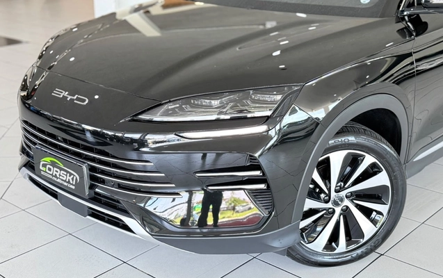 imagem-https://www.socarrao.com.br/sc-vehicle-images-prod/4028272/1790083814039-MWU4ZjQ1OWMtYWQyMS00YmNmLTgxNDgtMGRkZmMzNGNhMGE0LmpwZWc.jpeg