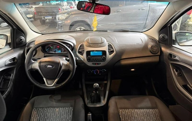 imagem-https://www.socarrao.com.br/sc-vehicle-images-prod/4028393/1790085661073-8493277_17_B_d6f93cf9ab.jpeg