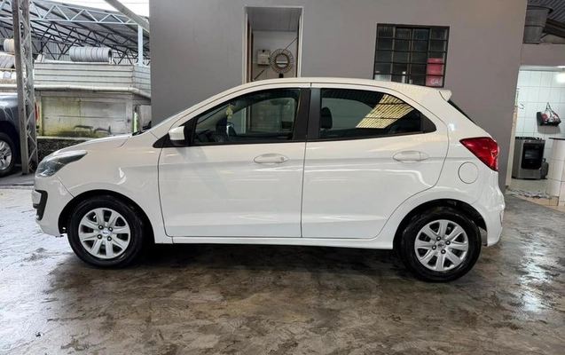imagem-https://www.socarrao.com.br/sc-vehicle-images-prod/4028393/1790085661097-8493277_10_B_488d19c9f1.jpeg