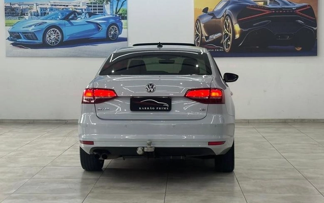 imagem-https://www.socarrao.com.br/sc-vehicle-images-prod/4028524/1790348995000-8498487_3_B_6fa01869d2.jpeg