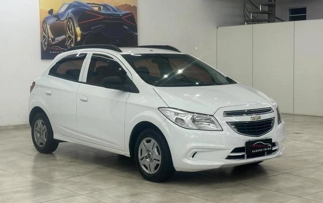 imagem-https://www.socarrao.com.br/sc-vehicle-images-prod/4028526/1790257235006-8438189_6_B_8f753c65b7.jpeg