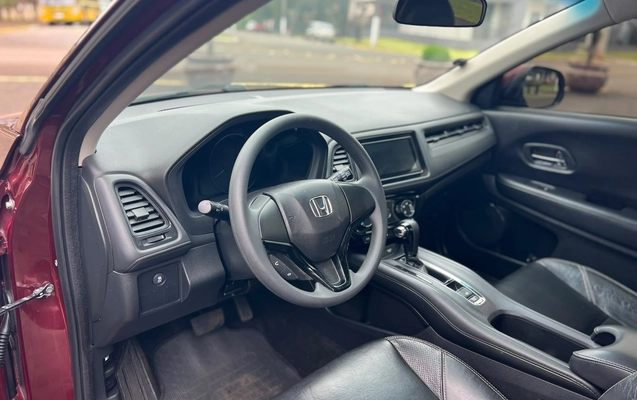 imagem-https://www.socarrao.com.br/sc-vehicle-images-prod/4028528/1790084925381-70a51aaacfa544e098cc53683d138713_1790084802195.jpg