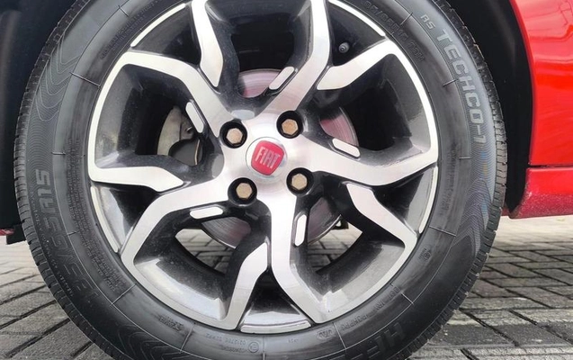 imagem-https://www.socarrao.com.br/sc-vehicle-images-prod/4028566/1790105343053-8343398_15_B_ecef508059.jpeg