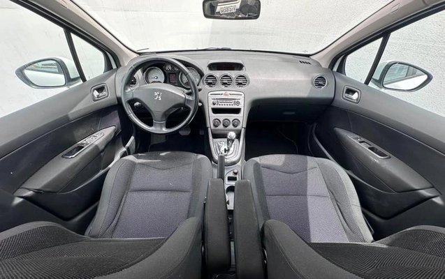 imagem-https://www.socarrao.com.br/sc-vehicle-images-prod/4028597/1792691464595-8343411_1_B_77a83ff25a.jpeg