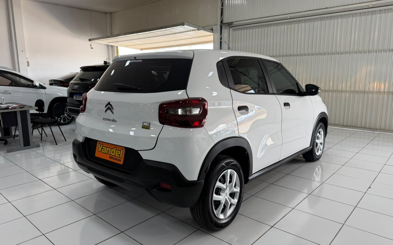imagem-https://www.socarrao.com.br/sc-vehicle-images-prod/4028612/1790085141189-V2hhdHNBcHAgSW1hZ2UgMjAyNi0wOS0yMiBhdCAxMC4yOC4xNyAoMikuanBlZw.jpeg