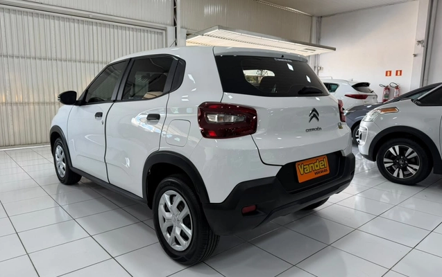 imagem-https://www.socarrao.com.br/sc-vehicle-images-prod/4028612/1790085141396-V2hhdHNBcHAgSW1hZ2UgMjAyNi0wOS0yMiBhdCAxMC4yOC4xNy5qcGVn.jpeg