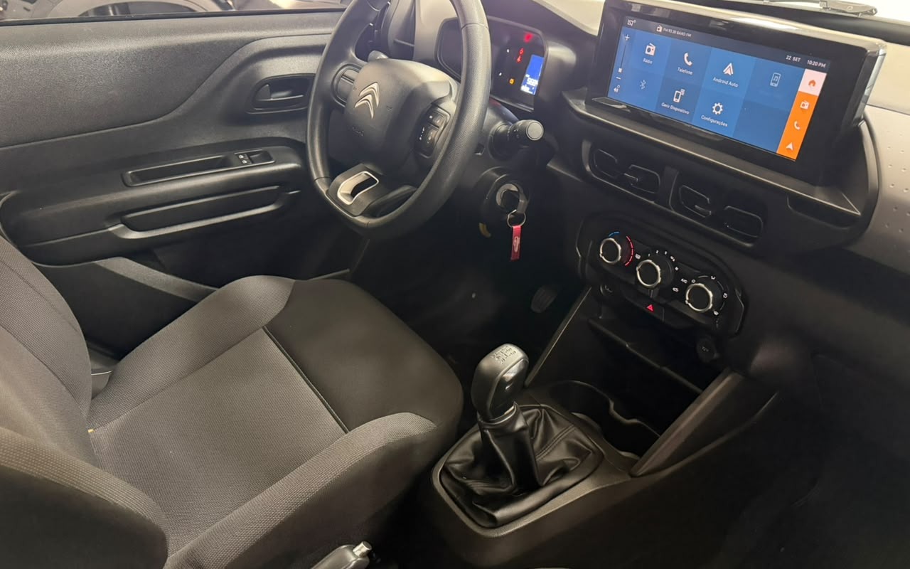 imagem-https://www.socarrao.com.br/sc-vehicle-images-prod/4028612/1790085141732-V2hhdHNBcHAgSW1hZ2UgMjAyNi0wOS0yMiBhdCAxMC4yOC4yMS5qcGVn.jpeg