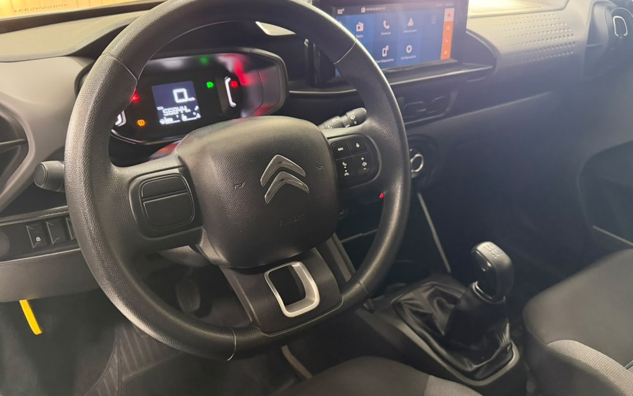 imagem-https://www.socarrao.com.br/sc-vehicle-images-prod/4028612/1790085142031-V2hhdHNBcHAgSW1hZ2UgMjAyNi0wOS0yMiBhdCAxMC4yOC4xOS5qcGVn.jpeg