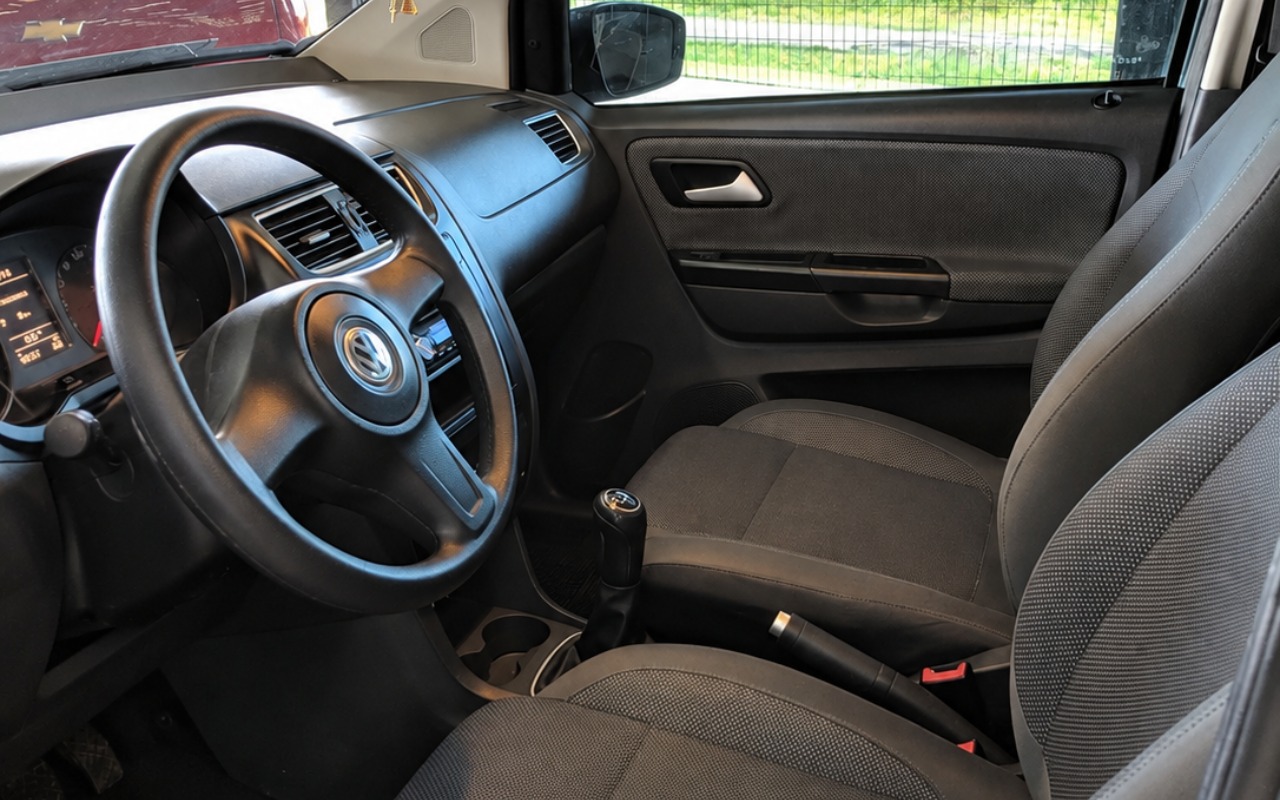 imagem-https://www.socarrao.com.br/sc-vehicle-images-prod/4028695/1790085383112-SU5URVJOQSBNT1RPUklTVEEucG5n.png