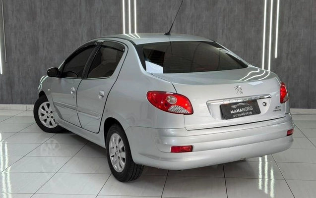 imagem-https://www.socarrao.com.br/sc-vehicle-images-prod/4028739/1790085518632-8472516_10_B_b19617a2e2.jpeg