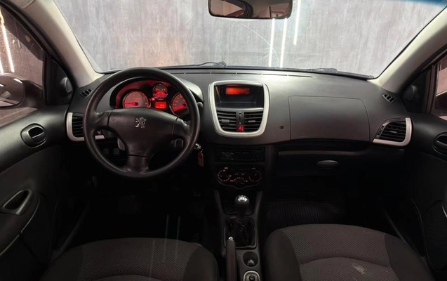 imagem-https://www.socarrao.com.br/sc-vehicle-images-prod/4028739/1790085518646-8472516_2_B_6edada3f9a.jpeg