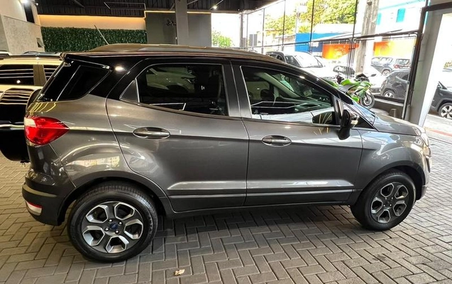imagem-https://www.socarrao.com.br/sc-vehicle-images-prod/4028781/1790803463060-8499703_6_B_c047780e37.jpeg