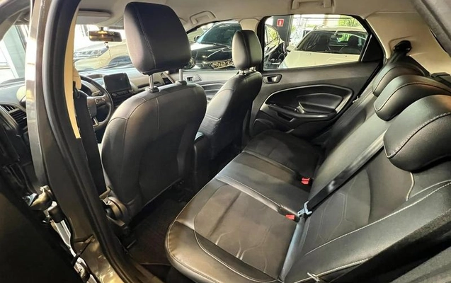imagem-https://www.socarrao.com.br/sc-vehicle-images-prod/4028781/1790803463075-8499703_10_B_f0f7460ffd.jpeg