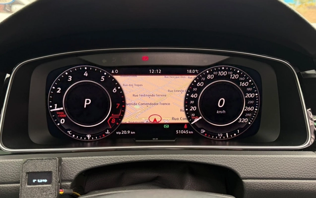 imagem-https://www.socarrao.com.br/sc-vehicle-images-prod/4028827/1790085687357-MThmZjM5ZDktYzM5YS00ZjA0LThjNDQtNTUwZTFiZTY2ODdlLmpwZWc.jpeg