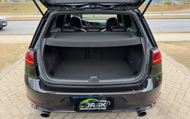 imagem-https://www.socarrao.com.br/sc-vehicle-images-prod/4028827/1790085687758-NmM4MDc5ZGYtZmIzNC00OGE3LWJjZGItYzdiYTYwYzFlMjA2LmpwZWc.jpeg