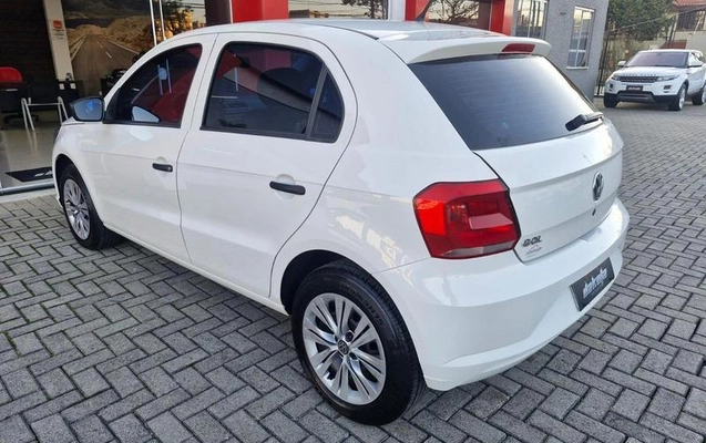 imagem-https://www.socarrao.com.br/sc-vehicle-images-prod/4028831/1790369654090-8490537_16_B_9f63fa9422.jpeg