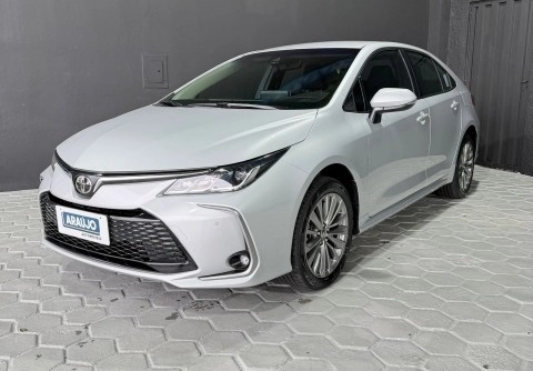 Toyota Corolla 2024 Prata — foto 1 de 3
