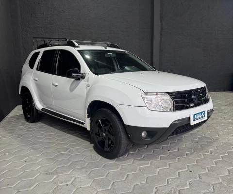 imagem-https://www.socarrao.com.br/sc-vehicle-images-prod/4028931/1790085876400-640_480_renault-duster-2-0-16v-dynamique-flex-aut-13-13-3b79d9-15.jpg