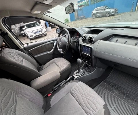 imagem-https://www.socarrao.com.br/sc-vehicle-images-prod/4028931/1790085876405-640_480_renault-duster-2-0-16v-dynamique-flex-aut-13-13-3b79d9-4.jpg
