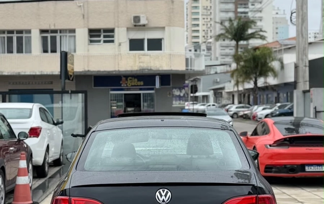 imagem-https://www.socarrao.com.br/sc-vehicle-images-prod/4028944/1790085889578-gb-2e6de41.jpeg