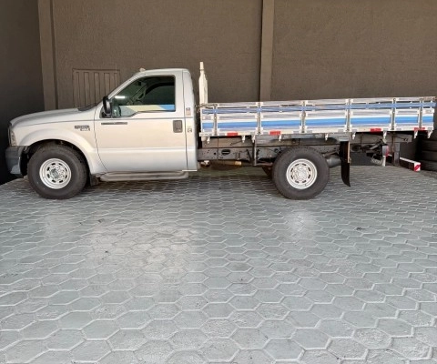 imagem-https://www.socarrao.com.br/sc-vehicle-images-prod/4028961/1790085909748-640_480_ford-f-350-f350-cabine-simples-10-11-392b26-5.jpg