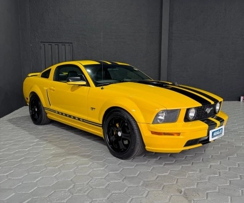 imagem-https://www.socarrao.com.br/sc-vehicle-images-prod/4029057/1790086020815-640_480_ford-mustang-gt-v8-06-06-74c050-18.jpg