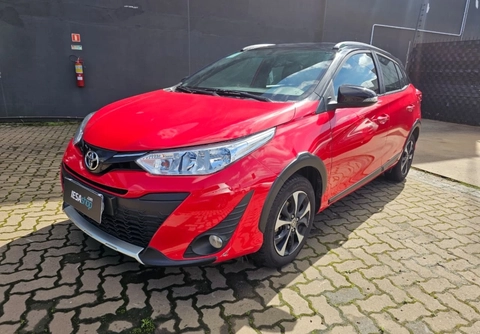 Toyota Yaris 2020 Vermelho — foto 1 de 3