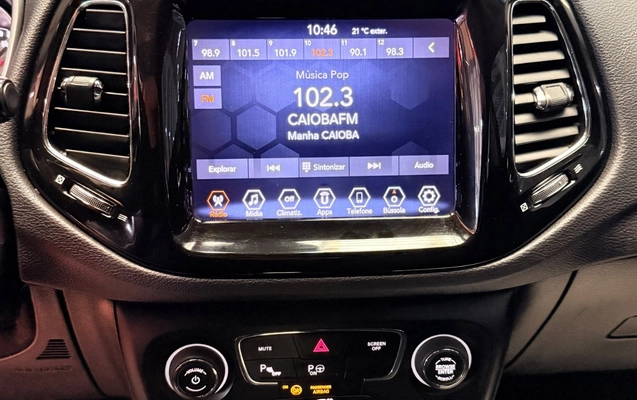 imagem-https://www.socarrao.com.br/sc-vehicle-images-prod/4029156/1790086154779-ZTMzYzEwZWMtOGNlNy00MTNjLWFmYzQtMzJlNjMwMjliOTE5LmpwZWc.jpeg
