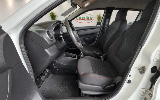 imagem-https://www.socarrao.com.br/sc-vehicle-images-prod/4029242/1790256537321-MTIucG5n.png