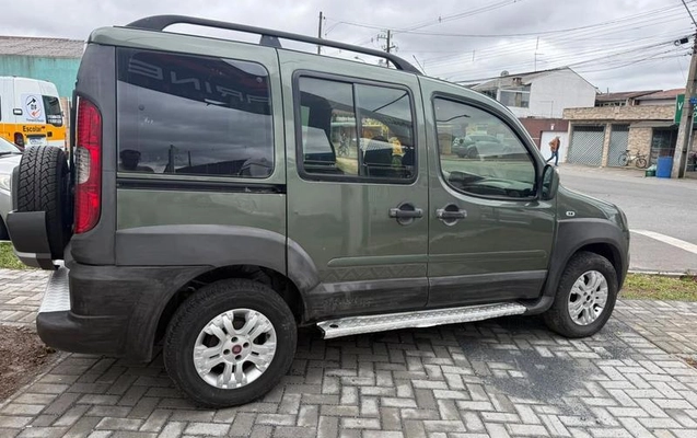 imagem-https://www.socarrao.com.br/sc-vehicle-images-prod/4029250/1790086436513-8500413_8_B_6804a1d28c.jpeg
