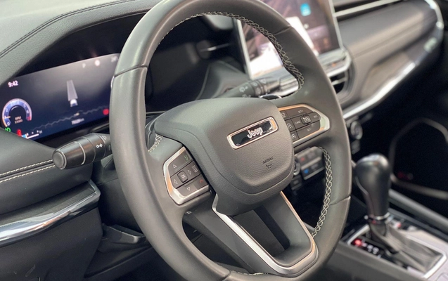 imagem-https://www.socarrao.com.br/sc-vehicle-images-prod/40293/1783538802085-e0ce02eb01f944a0b8081462ff3b3d98_1708004839697.jpg