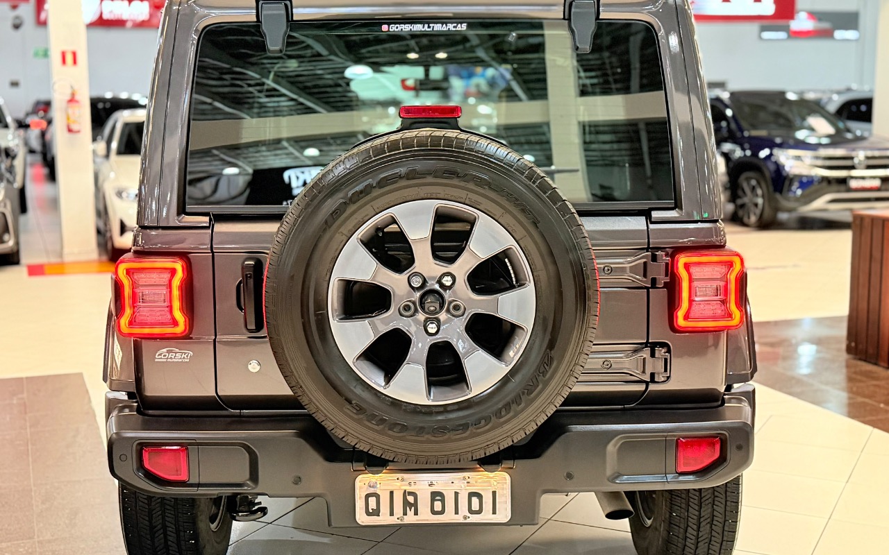 imagem-https://www.socarrao.com.br/sc-vehicle-images-prod/4029498/1790086767402-M2I0M2MzOWEtMDliZC00NjQwLThiMGQtM2YxZjRkMWRjNGJjLmpwZWc.jpeg