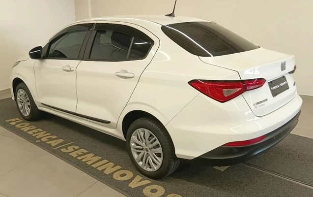 imagem-https://www.socarrao.com.br/sc-vehicle-images-prod/4029535/1790199350071-8dbr1ftDIqRRaPIvqDpZoTT7JRU9GF8O.jpg