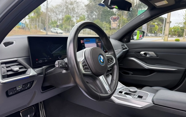 imagem-https://www.socarrao.com.br/sc-vehicle-images-prod/4029555/1790087082407-Yzk5YWZhODEtMWY5My00YjUwLWJhZTQtODhmZTJmYTQ1ODk1LmpwZWc.jpeg