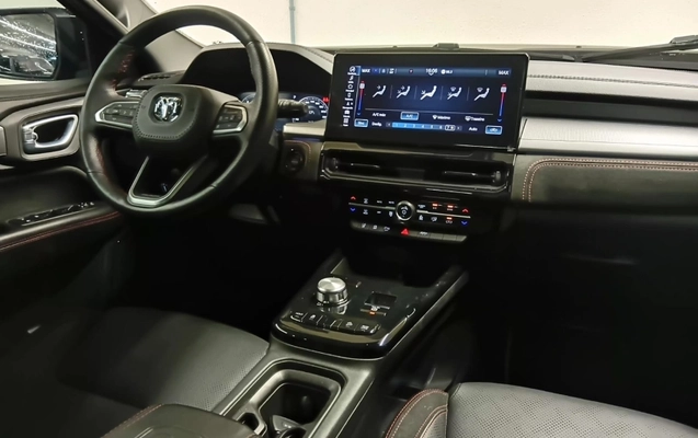imagem-https://www.socarrao.com.br/sc-vehicle-images-prod/4029559/1790087085289-b1B6j9d4rFHDDnPhV4IAaF2EdyyIbjxo.jpg